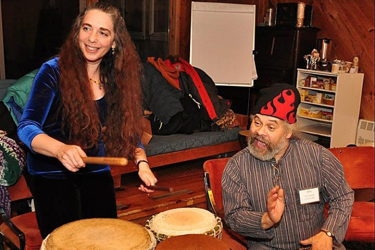 E_drumming_about_us_header